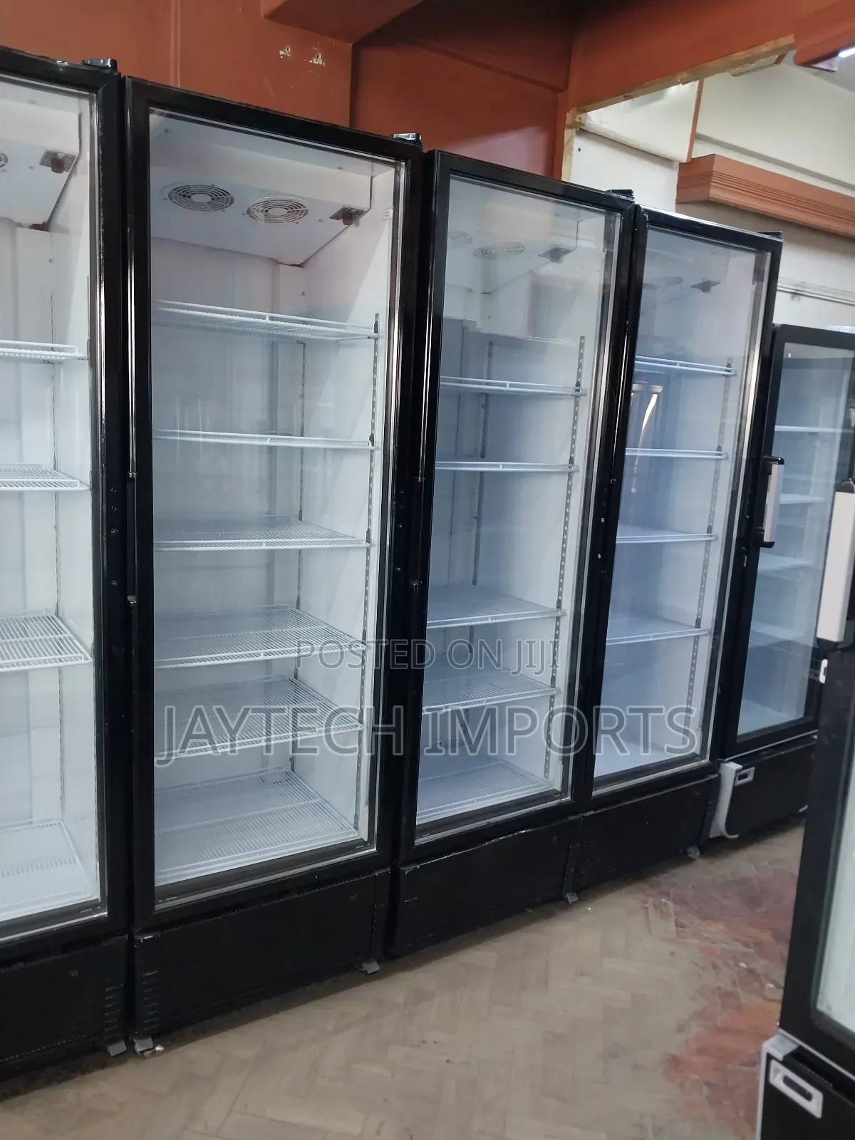 Advisable Display Fridge