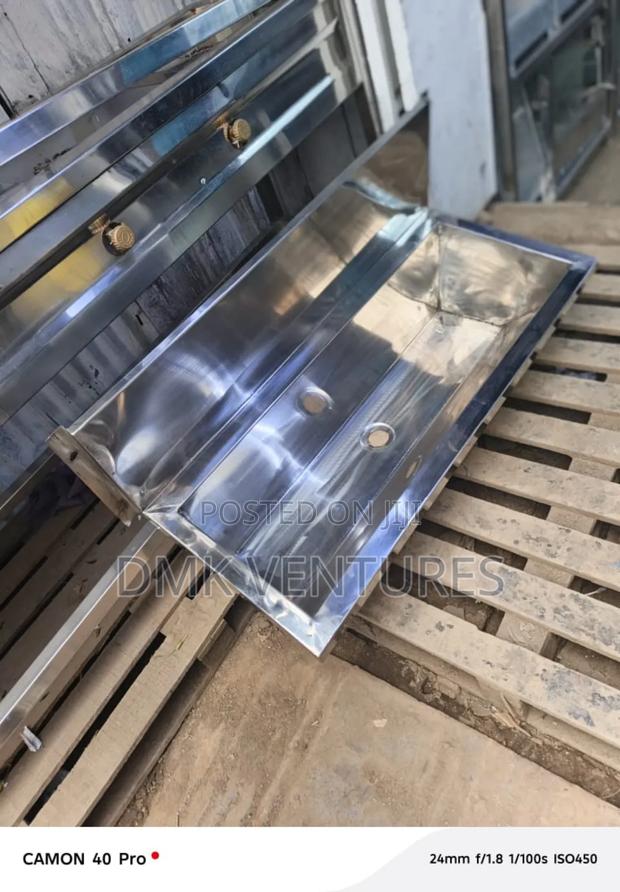 Prime Stainless Hospital Scrub Sink