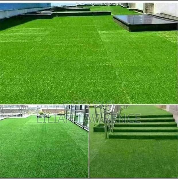 Cushiony Grass Carpets - thumbnail 2