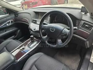 Nissan Cima 2018 White