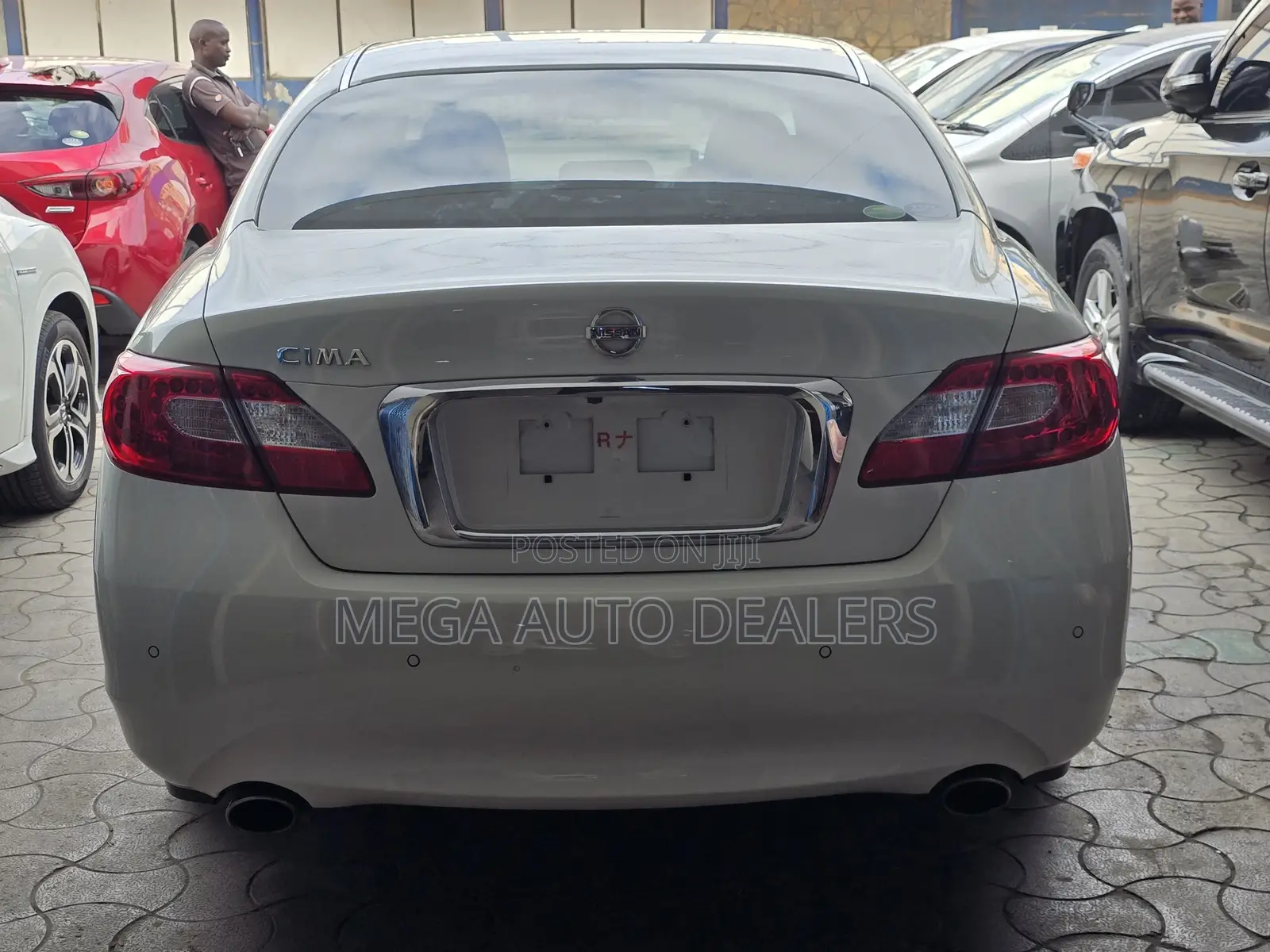 Nissan Cima 2018 White