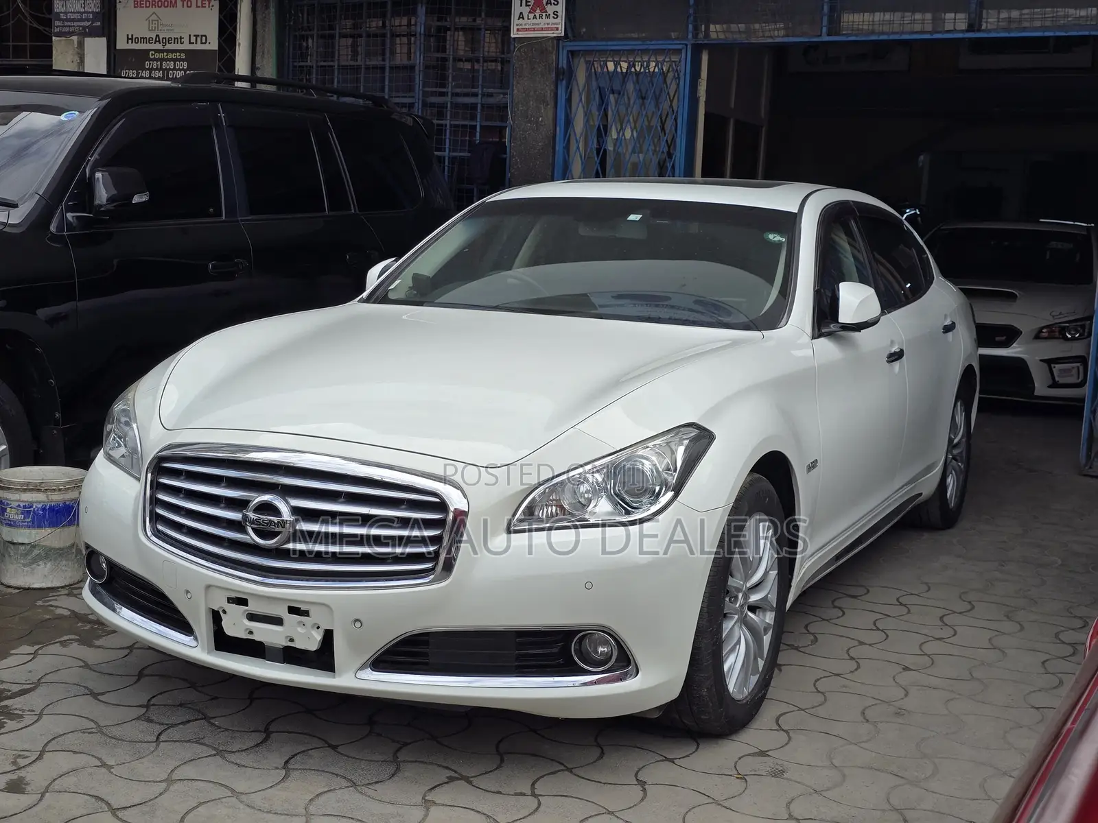 Nissan Cima 2018 White