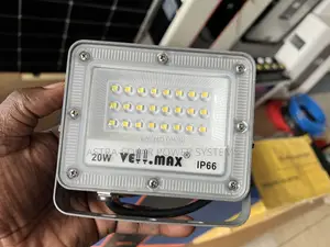 Vellmax 20w Ac Floodlight (2200 Lumens)