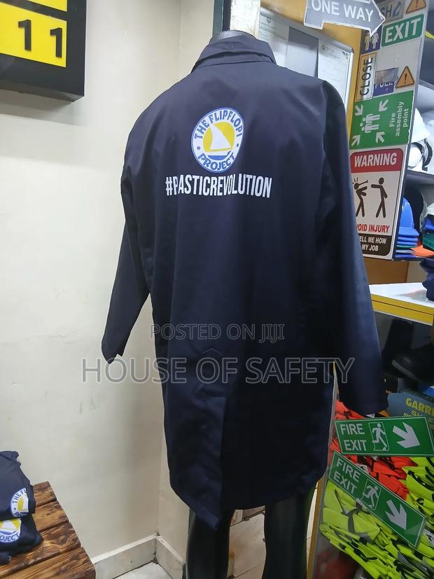 Top Notch Dust Coats Plus Branding - thumbnail 3