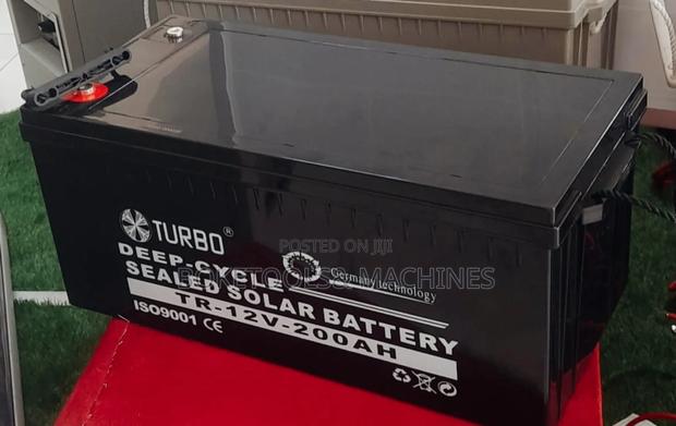 Turbo Sealed Deep Cycle Solar Battery 200ah - main view