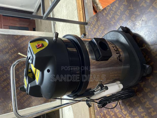 Electric Carpet Cleaner