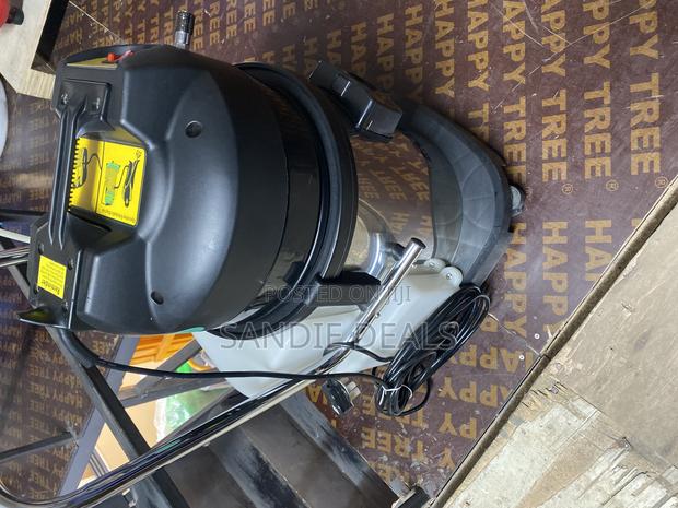 Electric Carpet Cleaner - main view