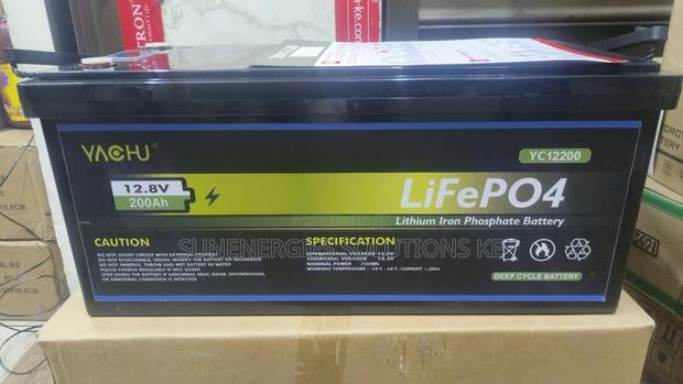 2.56kwh 12v 200ah Yachu Lithium Battery