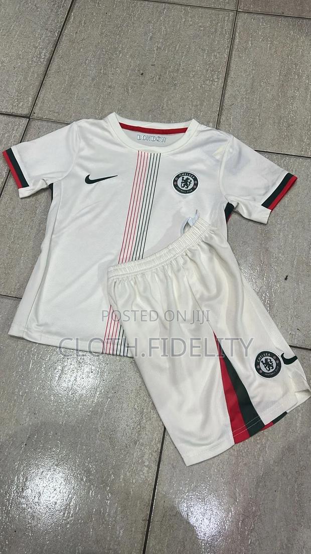 Chelsea Away Kids Jersey 25/26.