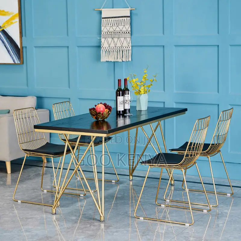 Dining Table; Rectangular MDF Wooden Dining Table
