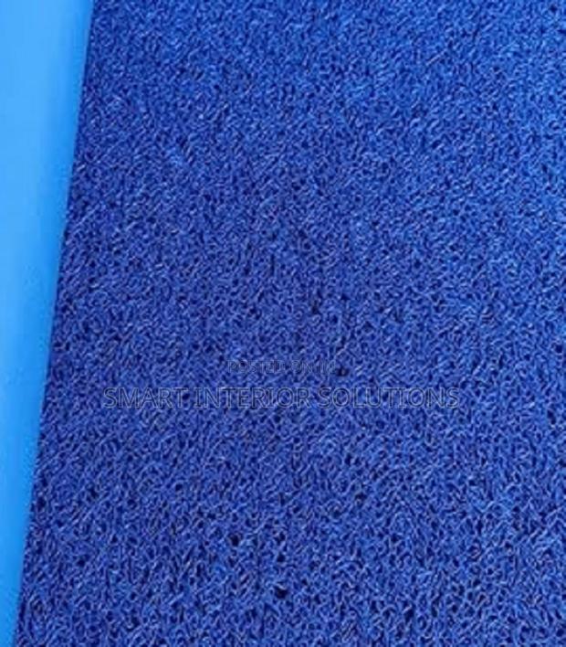 Modern Floor Spaghetti Carpet