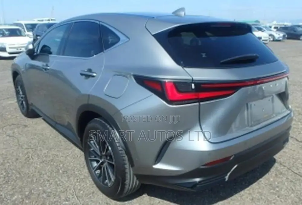 Lexus NX 350 FWD 2021 Silver