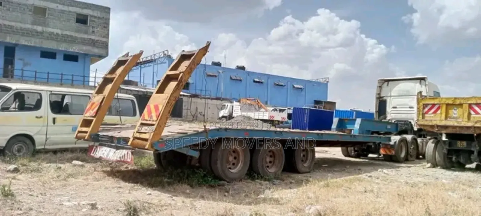 Boxbody, Flatbed Trailers for Errands Are Readily Available