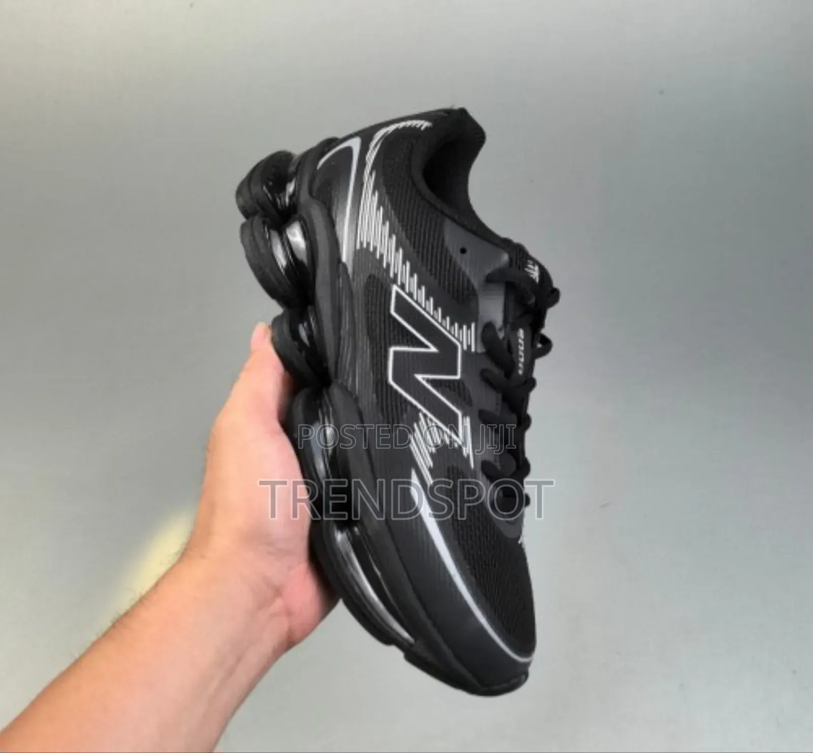 New Balance 2000