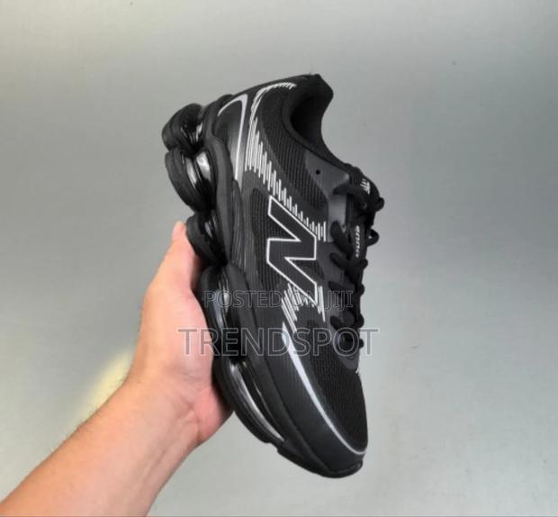 New Balance 2000 - thumbnail 2