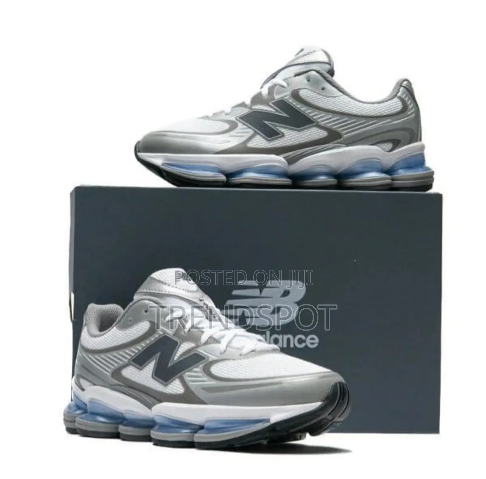 New Balance 2000