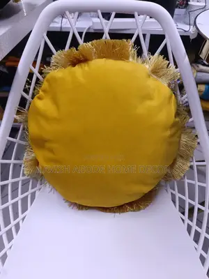 Round Tassel Pillow Covers/Throw Pillow