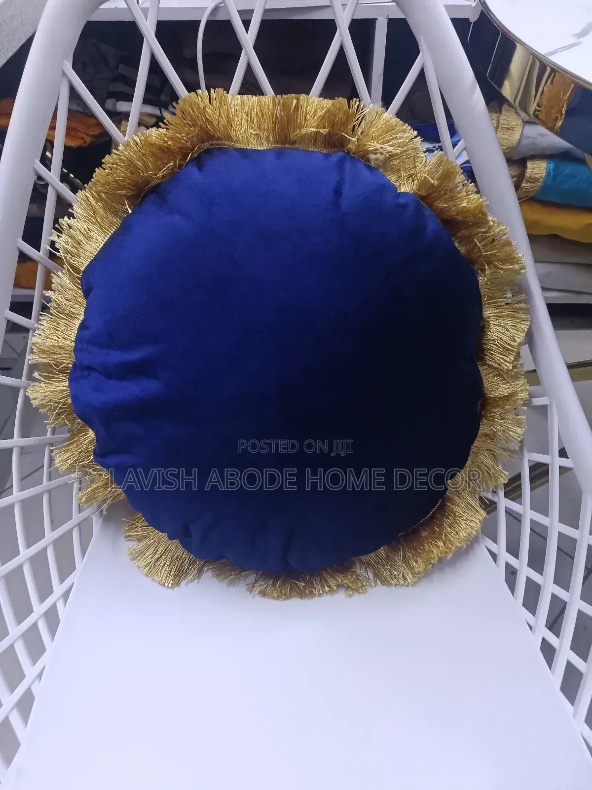 Round Tassel Pillow Covers/Throw Pillow