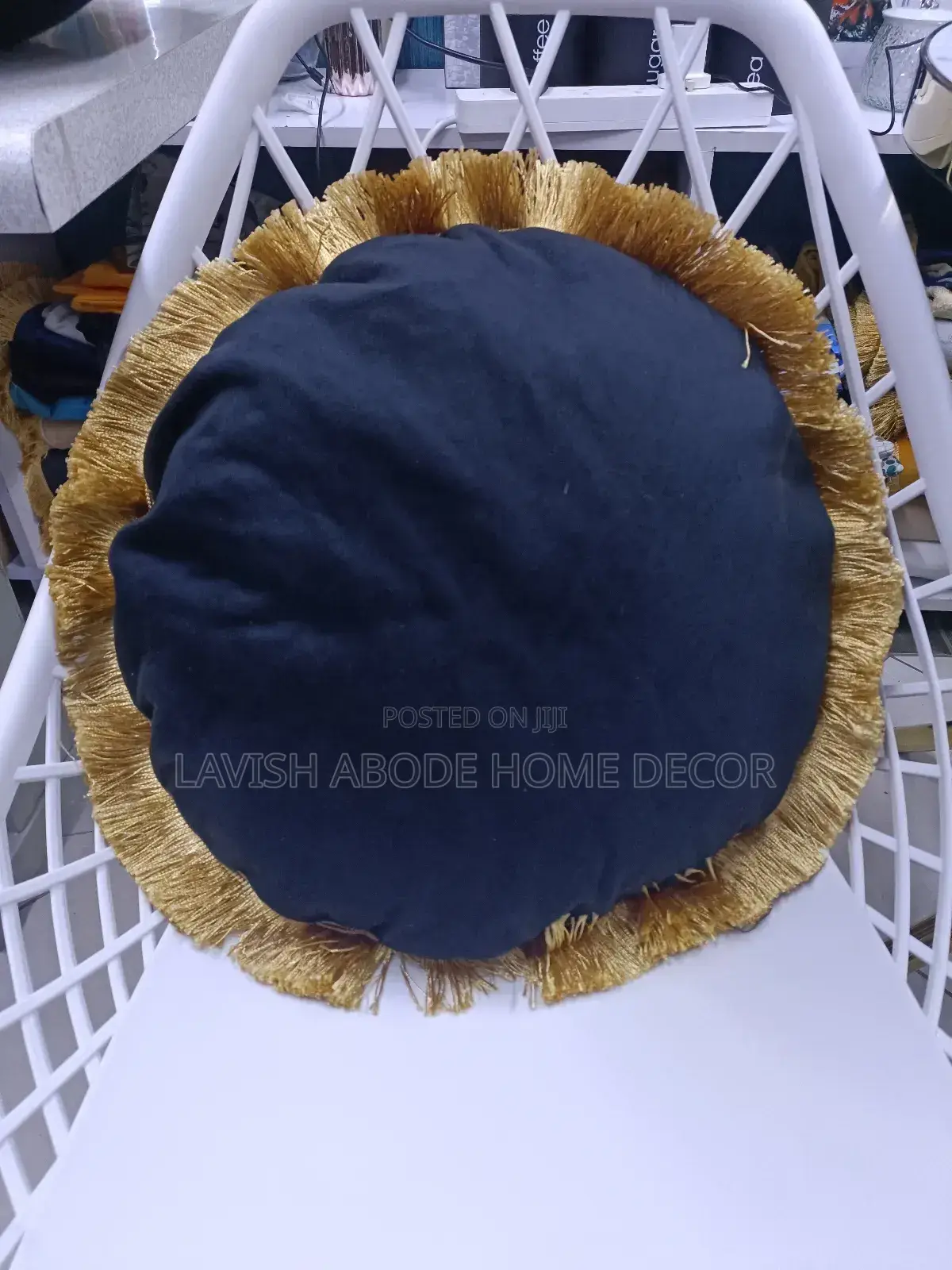 Round Tassel Pillow Covers/Throw Pillow