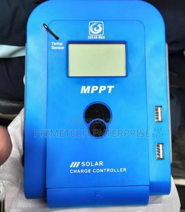 30amps MPPT Solar Charge Controller - main view