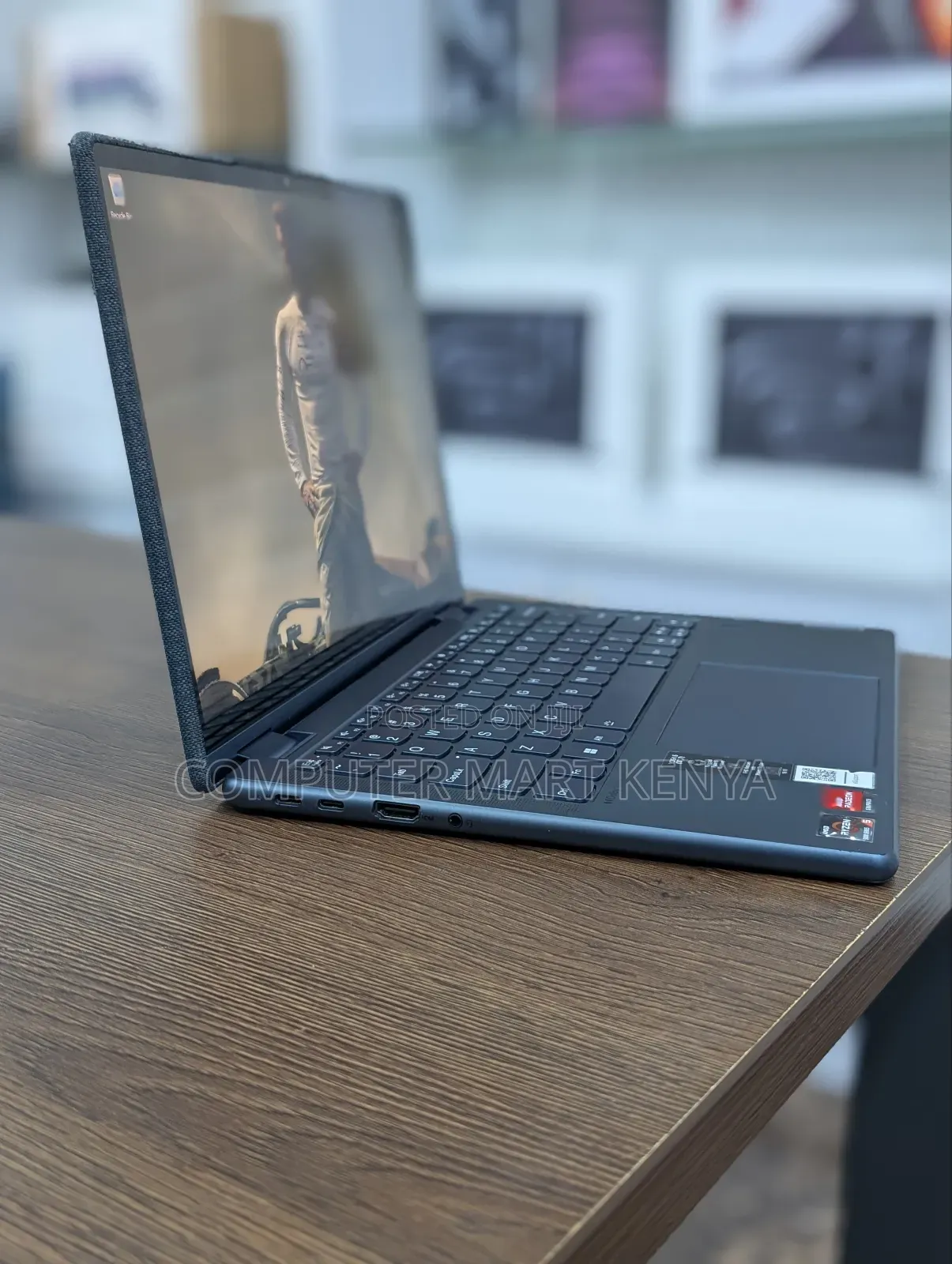 Laptop Lenovo 8GB AMD Ryzen 5 SSD 256GB
