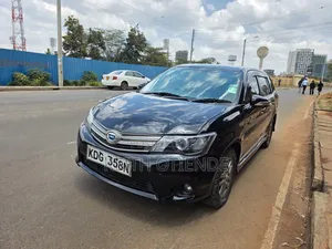 Toyota Corolla Fielder 1.5 Hybrid FWD 2015 Black