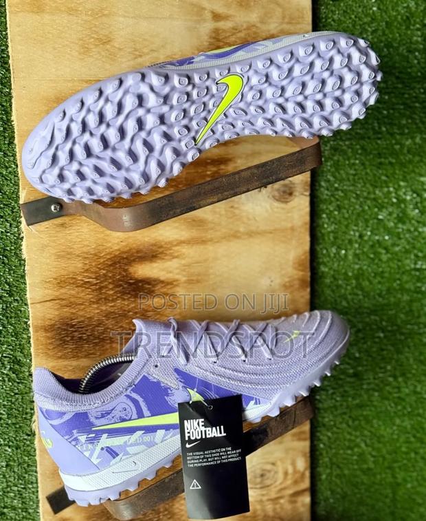 Nike Phantom Gx Elite 2 Turf Trainer 2025