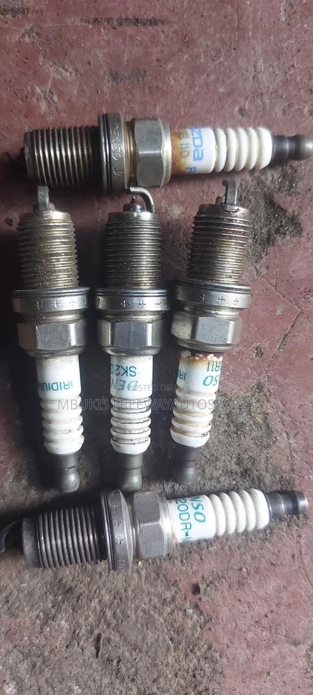 Spark Plugs Toyota Denso Size 16 Short