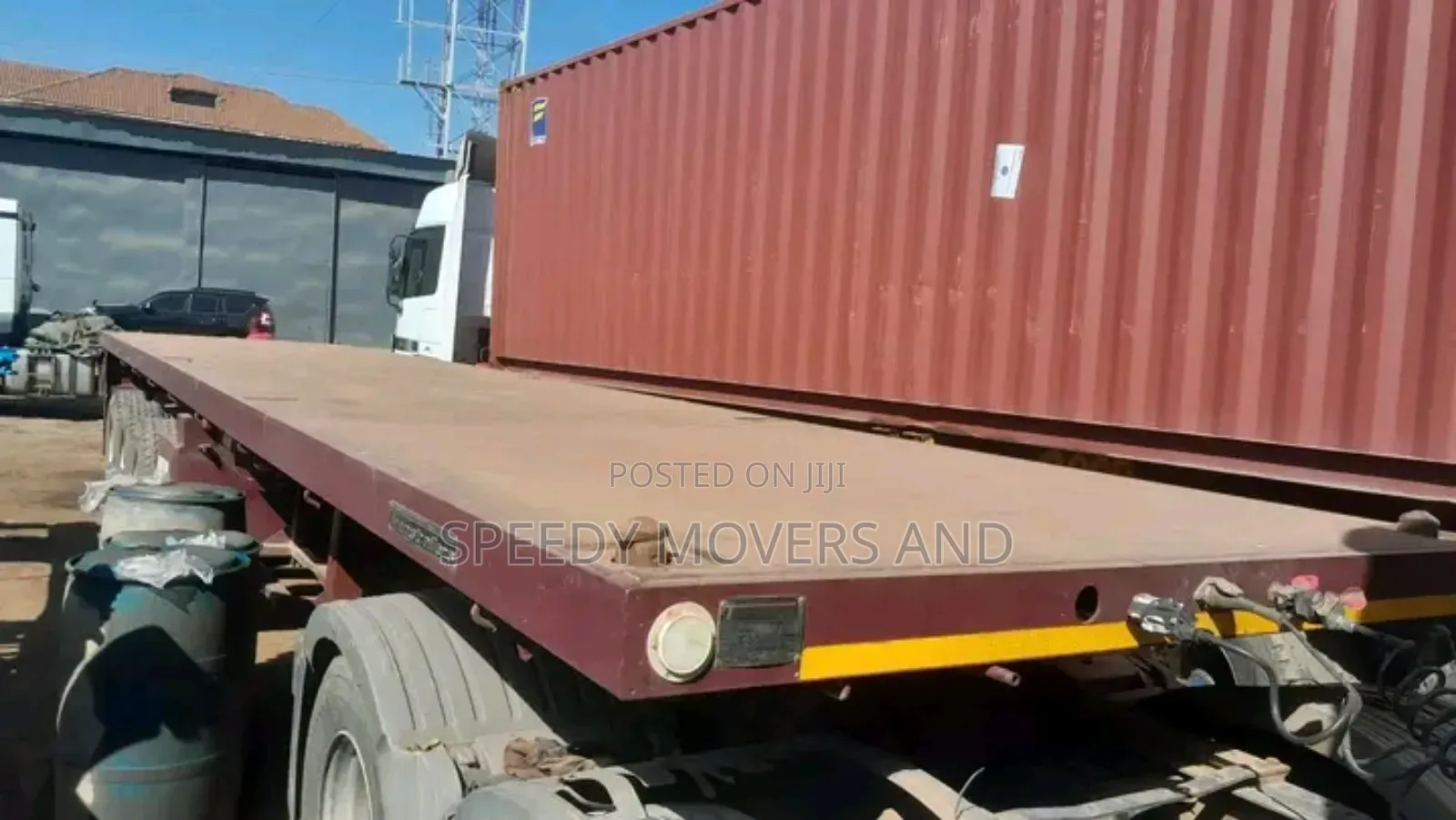 Boxbody, Flatbed Trailers Accessible for Jobs