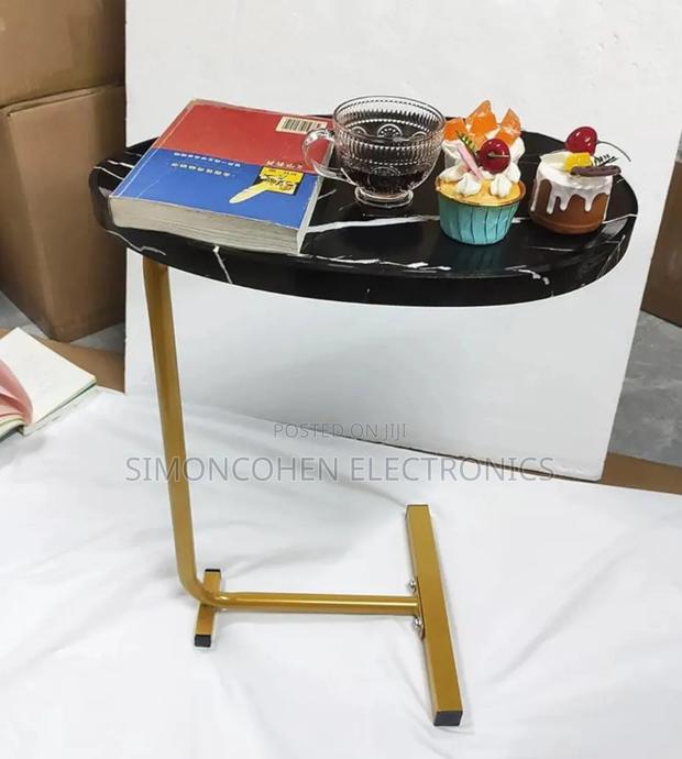 Highquality Oval Side Table - thumbnail 3