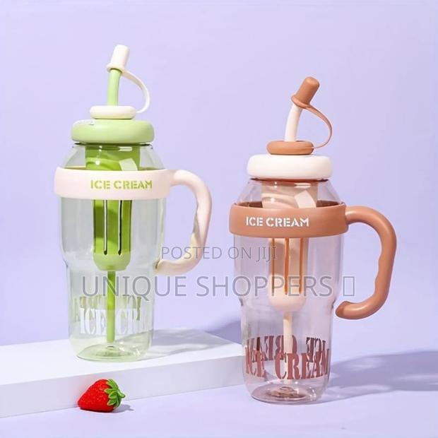 1200ml Cute Water Bottle With Straw. - thumbnail 2
