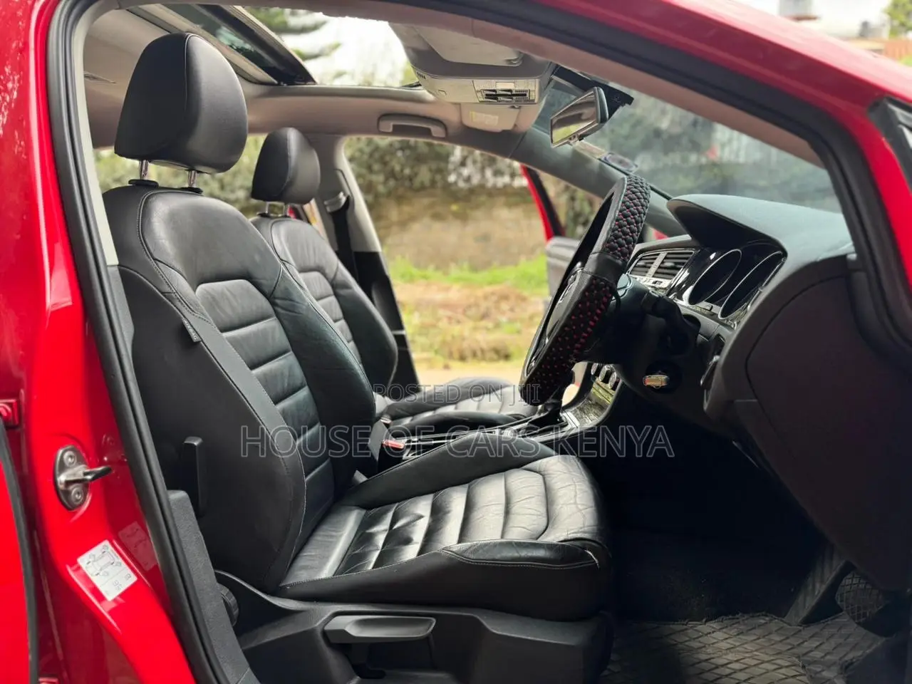 Volkswagen Golf 2017 Red