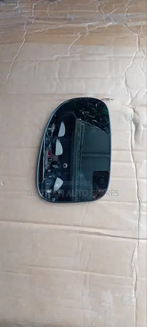 Toyota Mark X, Ractis, Passo, Wish Sidemirror Lens