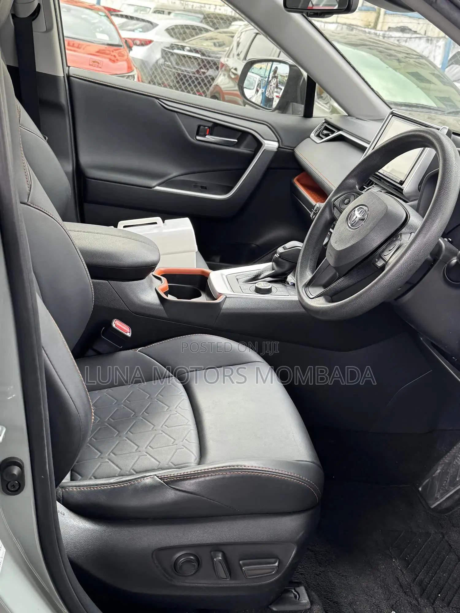 Toyota RAV4 Adventure 2019 Green