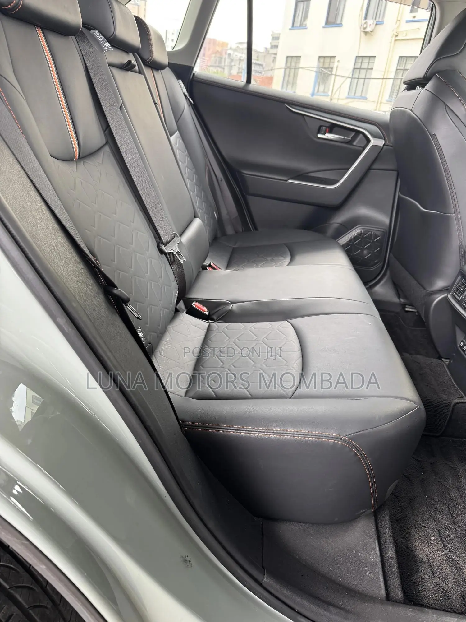 Toyota RAV4 Adventure 2019 Green