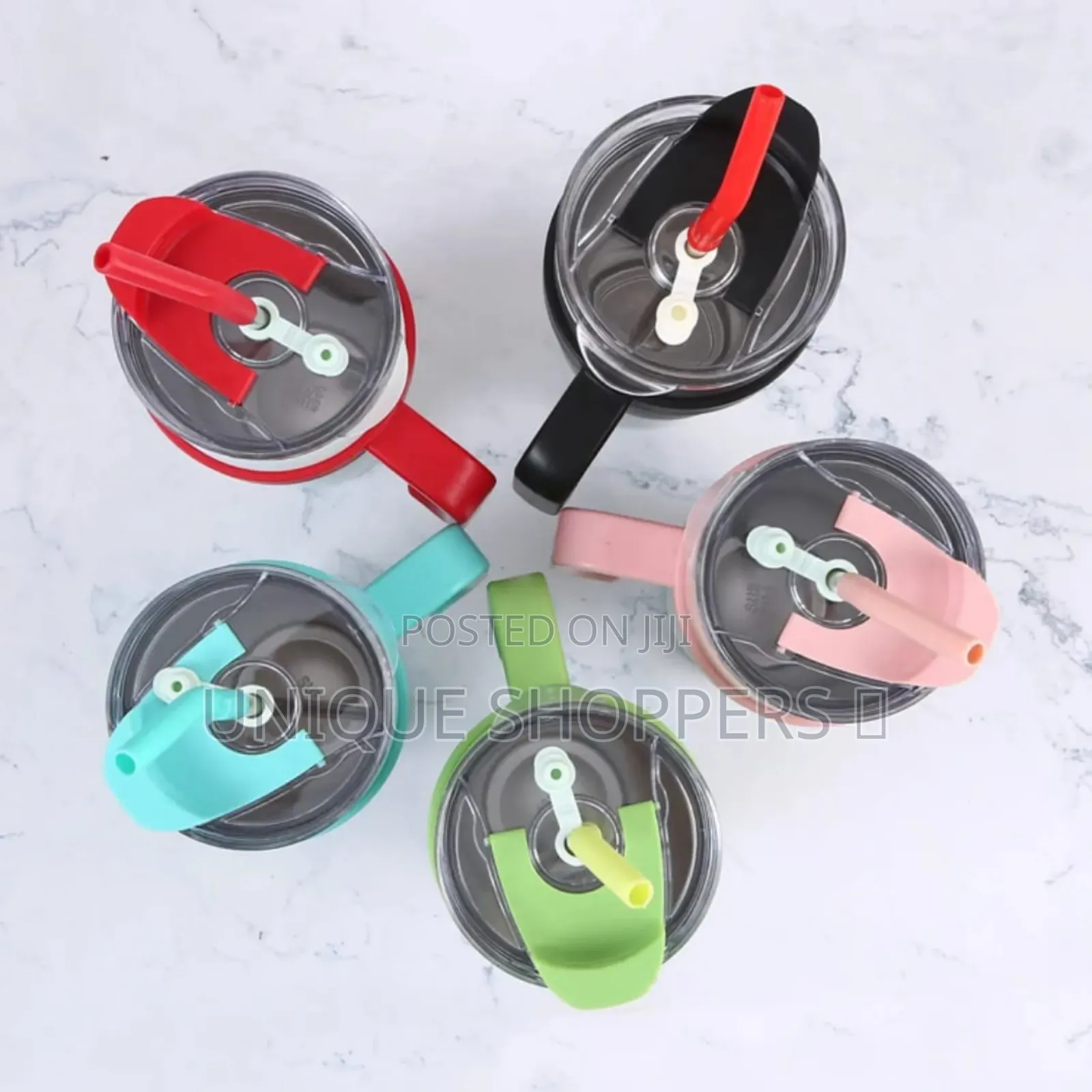 Stanley Cup
Capacity 1200ml
Size: 27.8 X 15 X 11 Cm