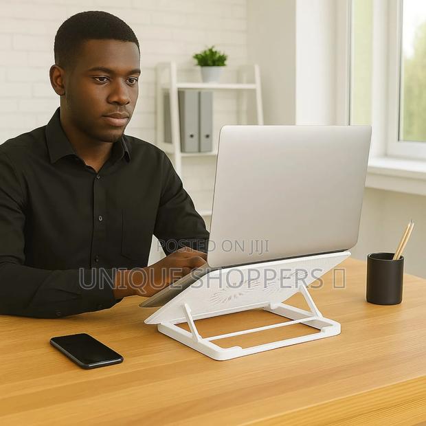 Adjustable Laptop Cooling Pad
Laptop Cooler, Comfortable and Stable - main view