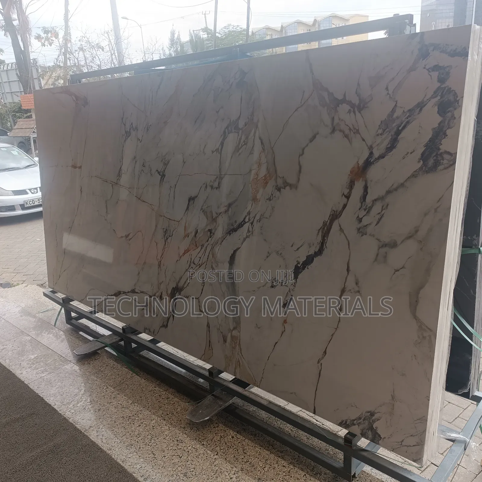 Calacatta Luxe Gold Sintered Stone