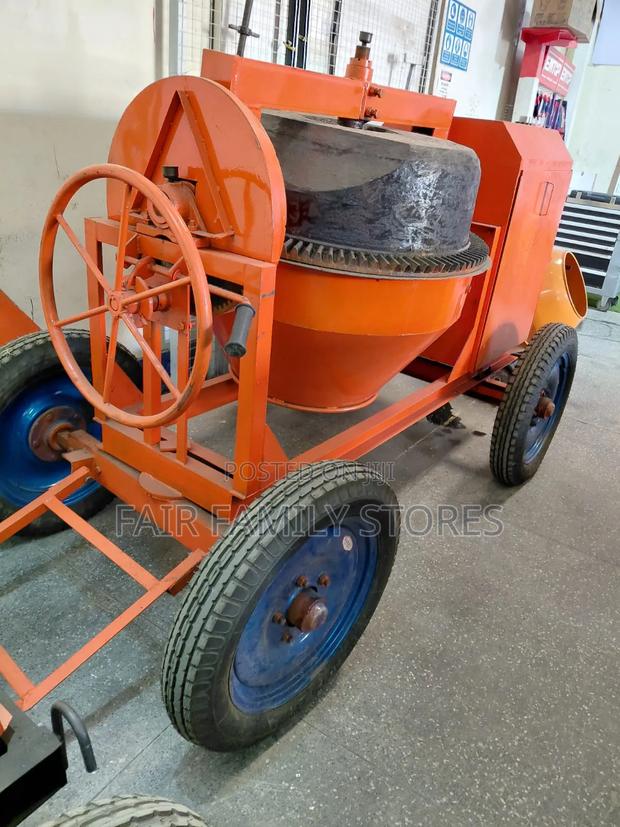 Indian Concrete Mixer – Chain Driven, 500l Tank, 10hp Engine - thumbnail 2