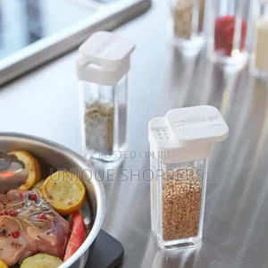 Household Seasoning Bottles
Small and Portable