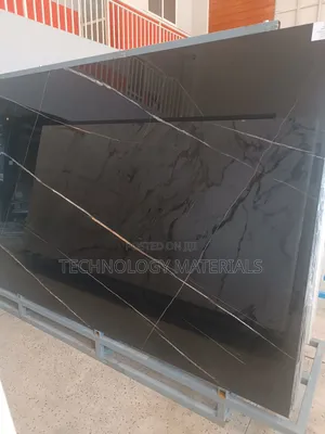Sahara Noir (Glossy) Sintered Stone