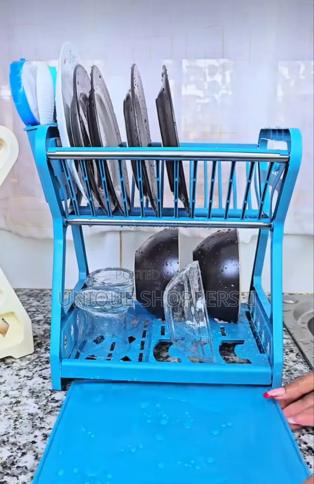 Minimalist 2layer Dish Rack.
Holds Plates, Bowls, Glasses Neatly