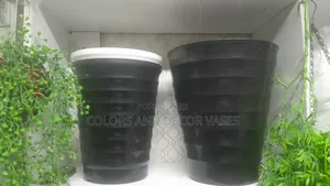 Spiral Vases Black and White