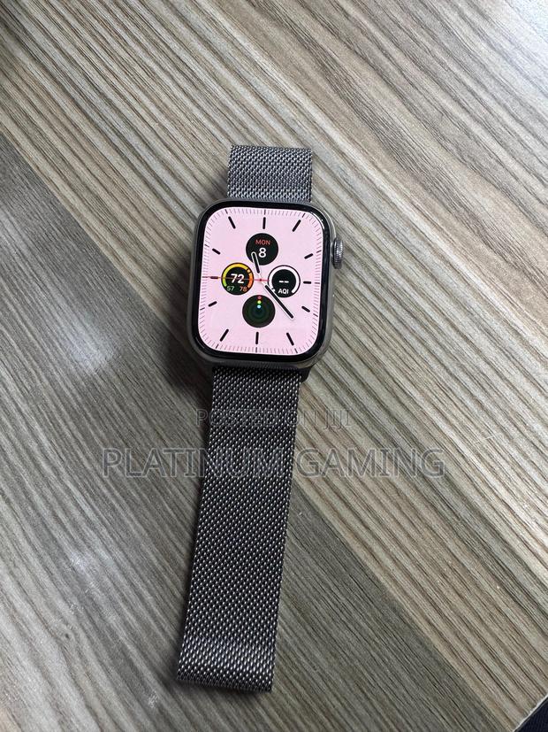 Series 8 ,41mm Apple Watch - thumbnail 2