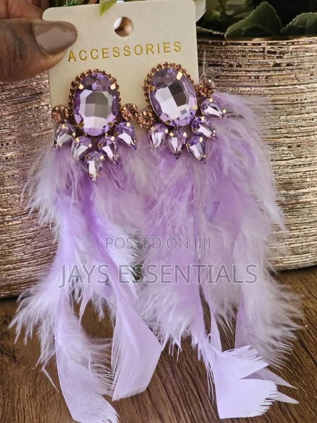 Earrings That Make a Statement - thumbnail 7