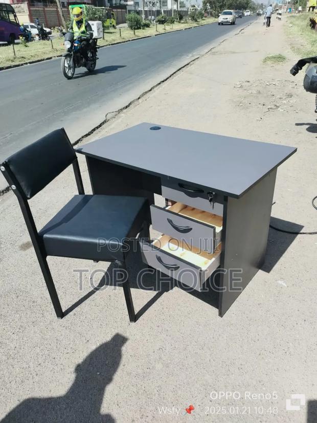 New Functional Caterina and Desk - main view