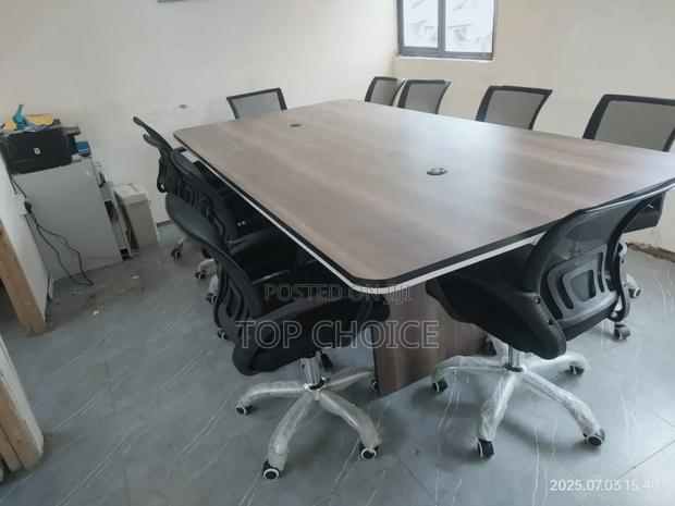 Easy Assembled Boardroom and Chairs