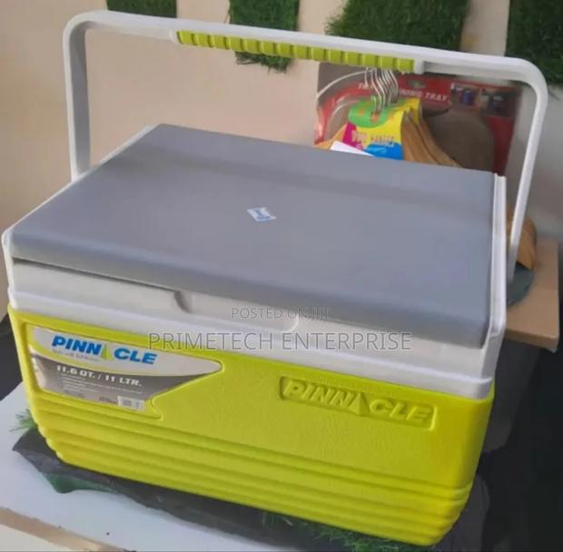 11litres Pinnacle Cooler Box