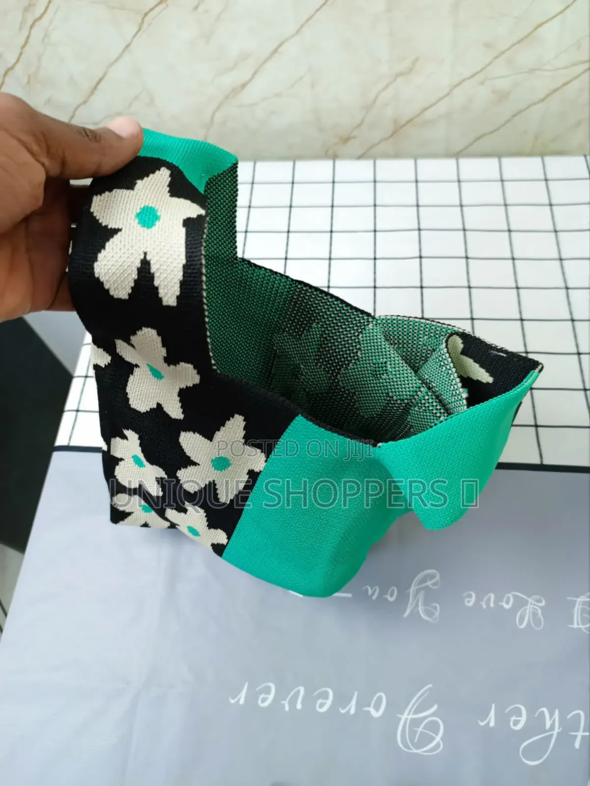 3 Pscfashion Knitted Women Wrist Bags.