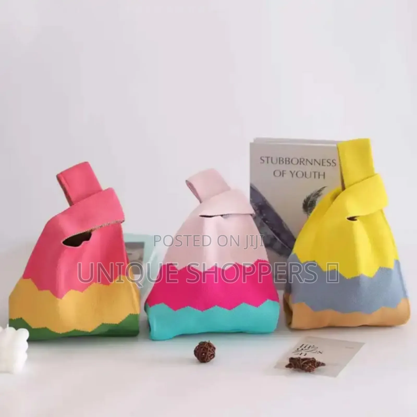 3 Pscfashion Knitted Women Wrist Bags.